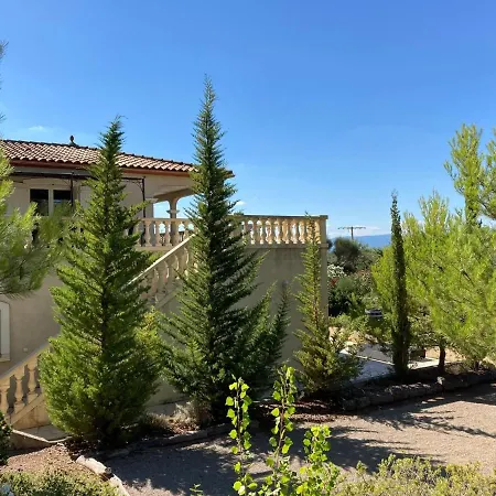 فيلة Luxury With Jacuzzi Montbrun-des-Corbières